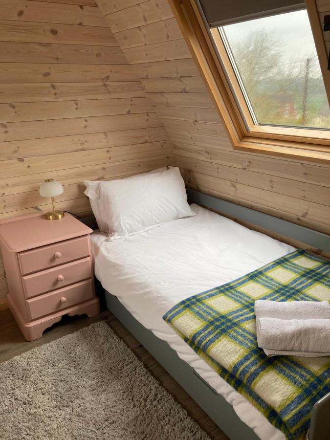 Hotel Hedgehog Glamping Pod School House Farm Leighton  Exterior foto